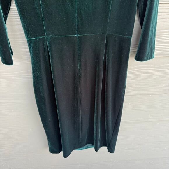 Eliza J green velvet side gathered special occasion holiday dress - Picture 6 of 6